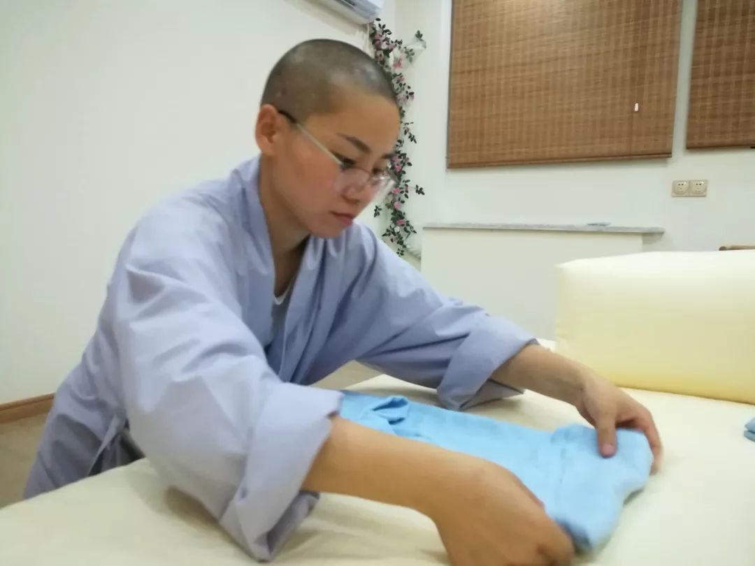 焕新安养院首届居士班课程的学习体会_学佛