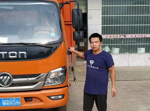 平凡岗位中的荣耀之星记密巴巴司机师傅张扬唐
