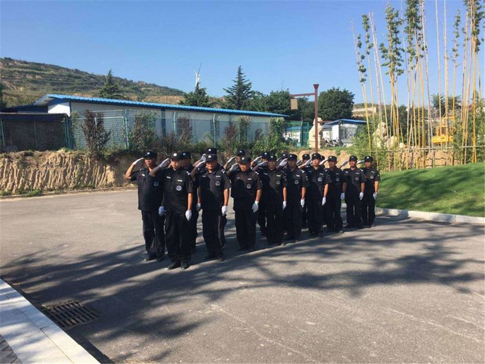 华泰保安公司七月份第一周学习训练工作动态