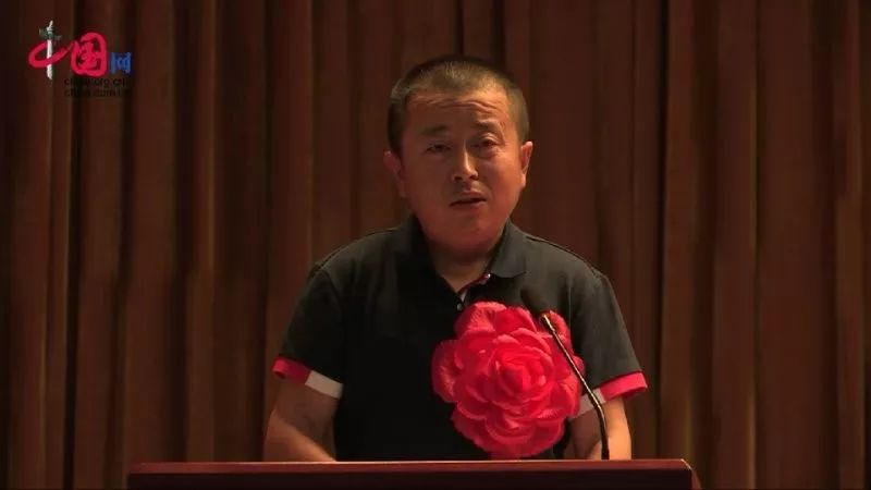 小木耳做出大文章木耳哥刘振义在全国残疾人脱贫先进典型事迹报告会上