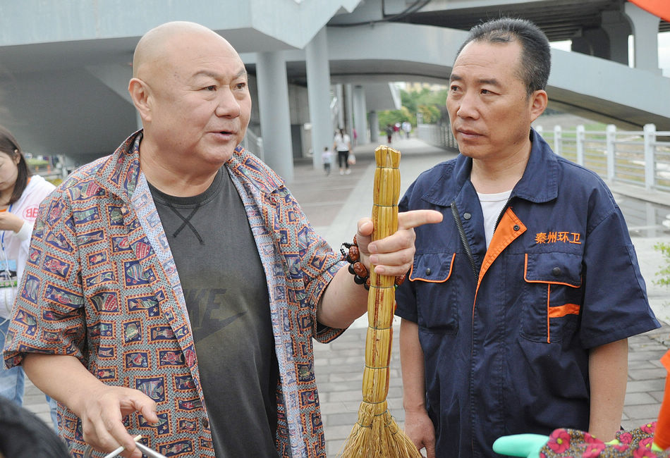 康熙王朝里的总管太监李德全天水湖边装大爷