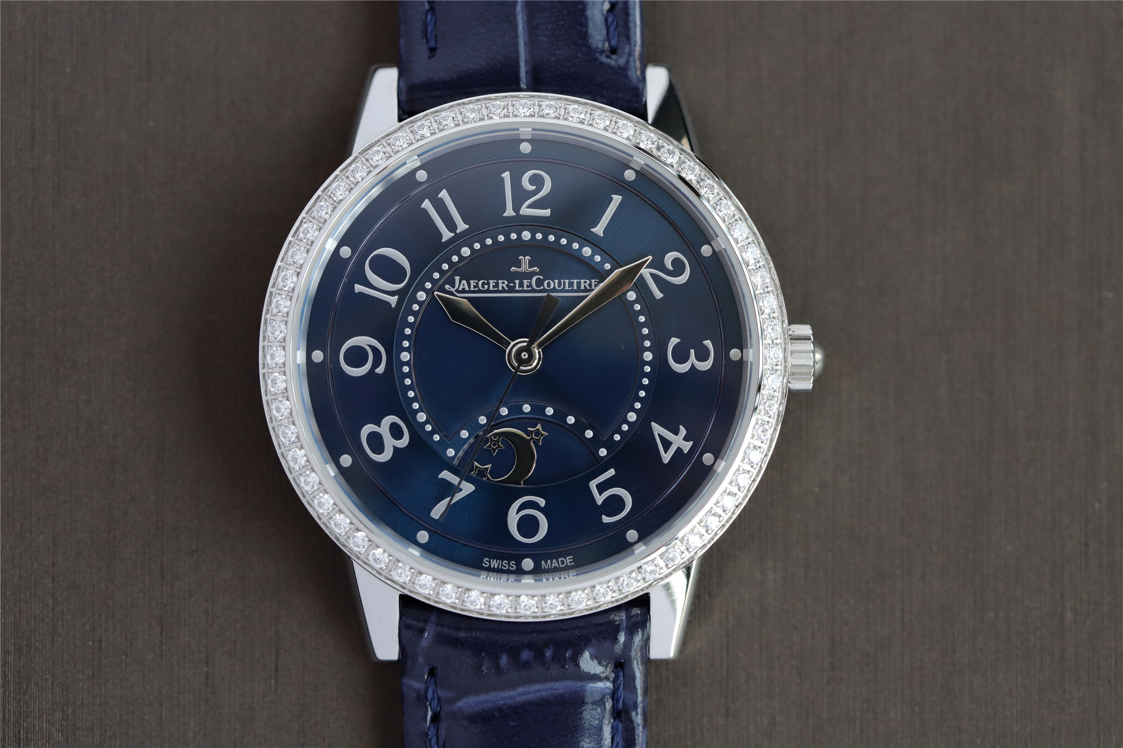 zf积家约会系列镶钻腕表女神的最佳装饰