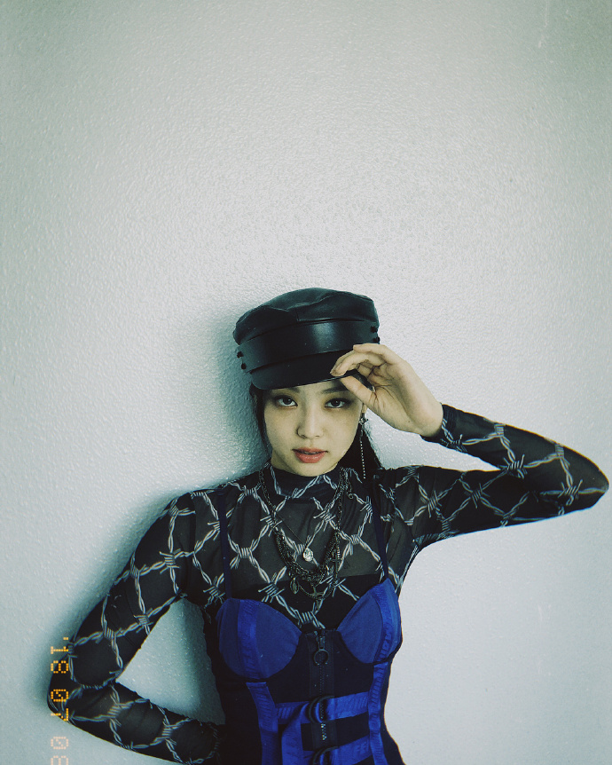 一年前的酷帅jennie人歌ddududdudu直拍视频回顾