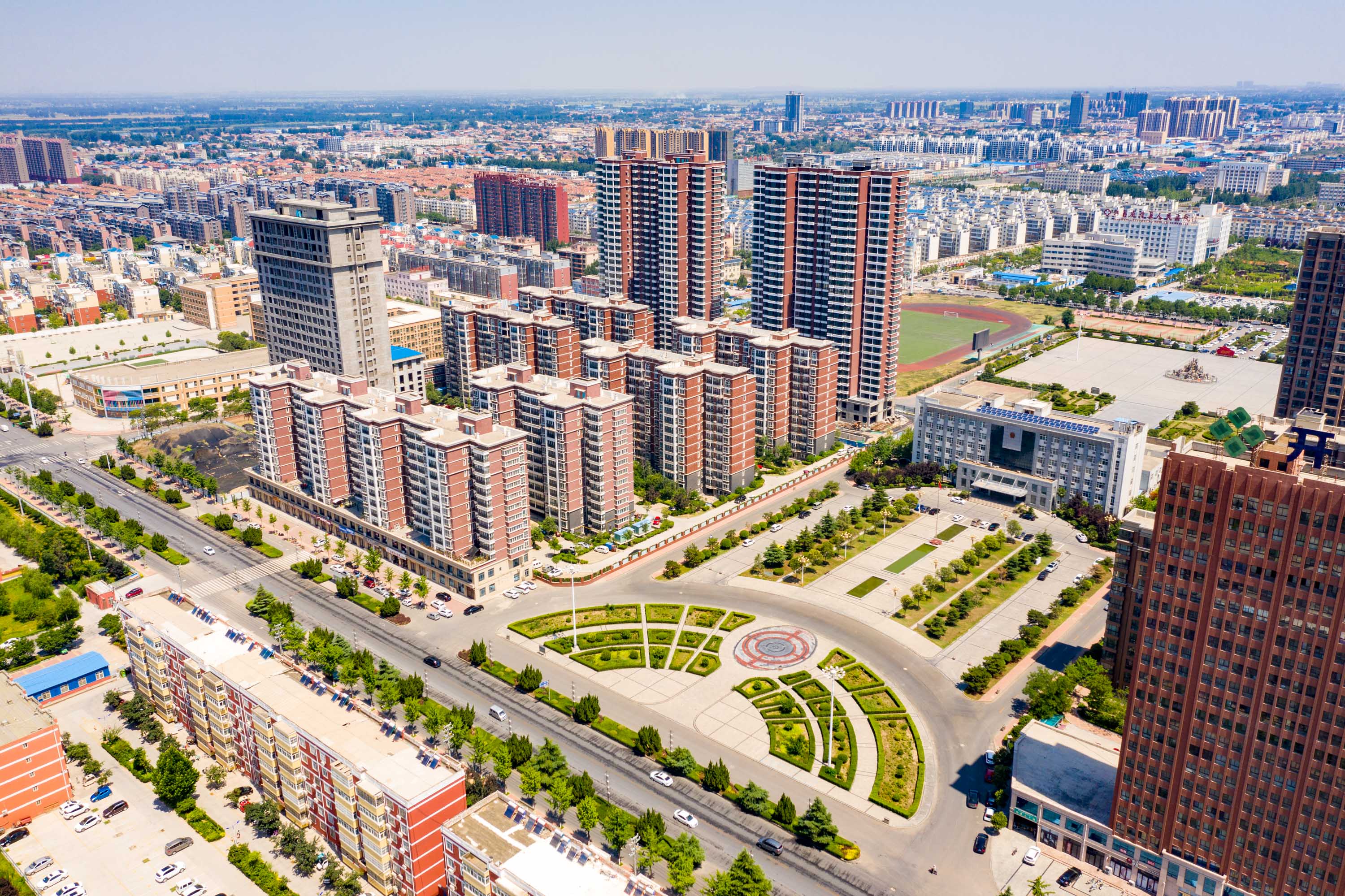 原创豫北最大县从贫困到小康,新旧照片如是记录,惊叹"十年磨一县"