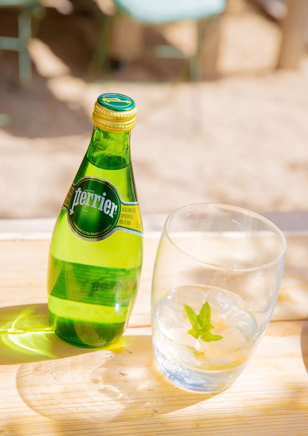 手握小绿瓶,和perrier一起发现不一样的法国