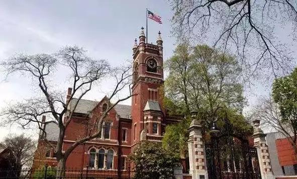 美国留学择校lac与university要分清