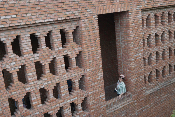 北京性价比很低的景点,比故宫票价贵两倍不止,唯独拍照不错_红砖