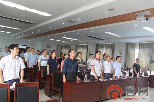 促进会会长,授予李华中先生为终身荣誉会长;特聘刘健全,闫吉文,邓兴珍