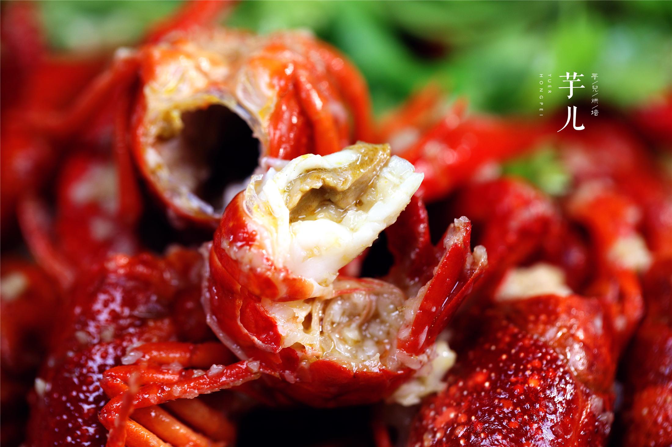 原创跟大厨学招小龙虾在家做蒜香四溢便宜美味比餐馆的还好吃