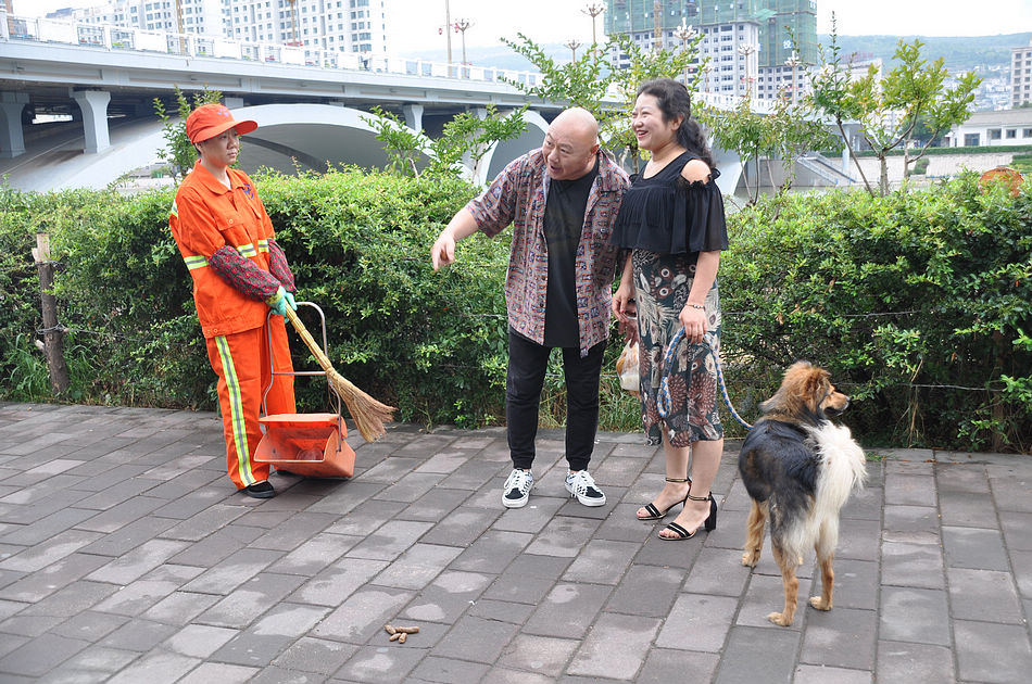 康熙王朝里的总管太监李德全天水湖边装大爷