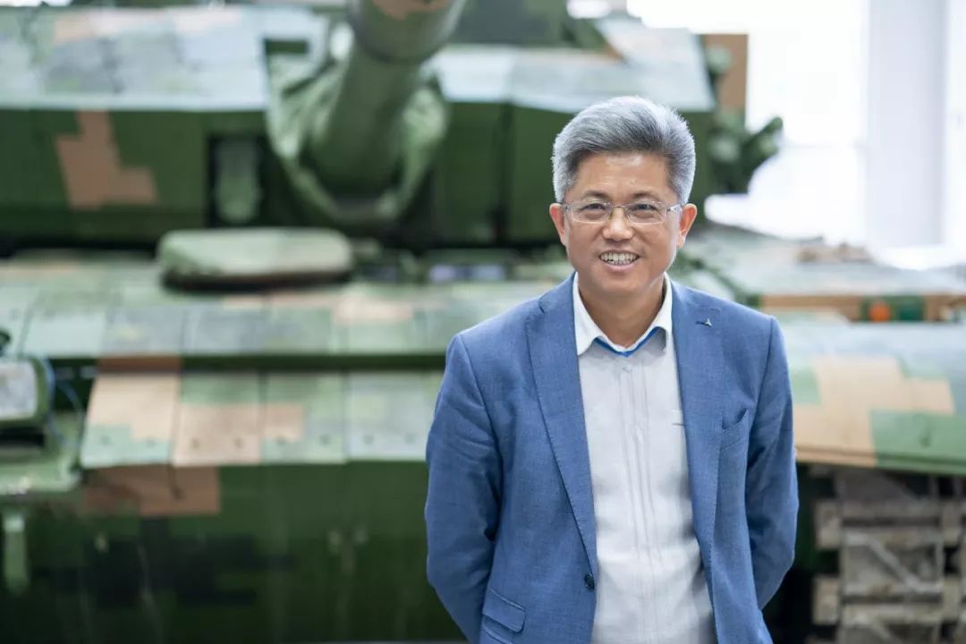 《故事会》︱ 毛明:"陆战之王"的蝶变