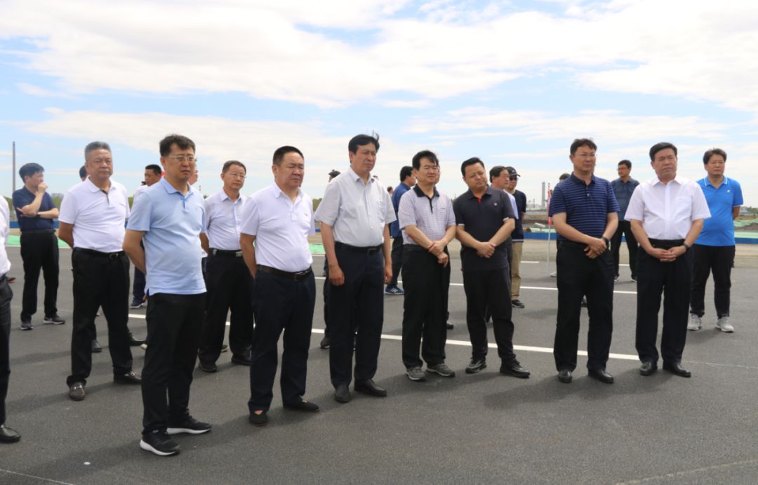 7月6日,市重点项目观摩团来宁晋县观摩