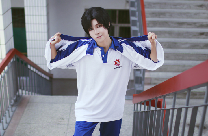 伪装学渣贺朝谢俞cosplay超级可爱的男孩纸