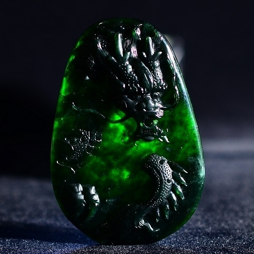 墨翠翡翠精致的魅力低调的奢华尽显男人魅力