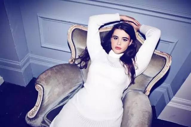 barbie ferreira以自身为榜样告诉你:时尚并不是瘦子的专利,只要够