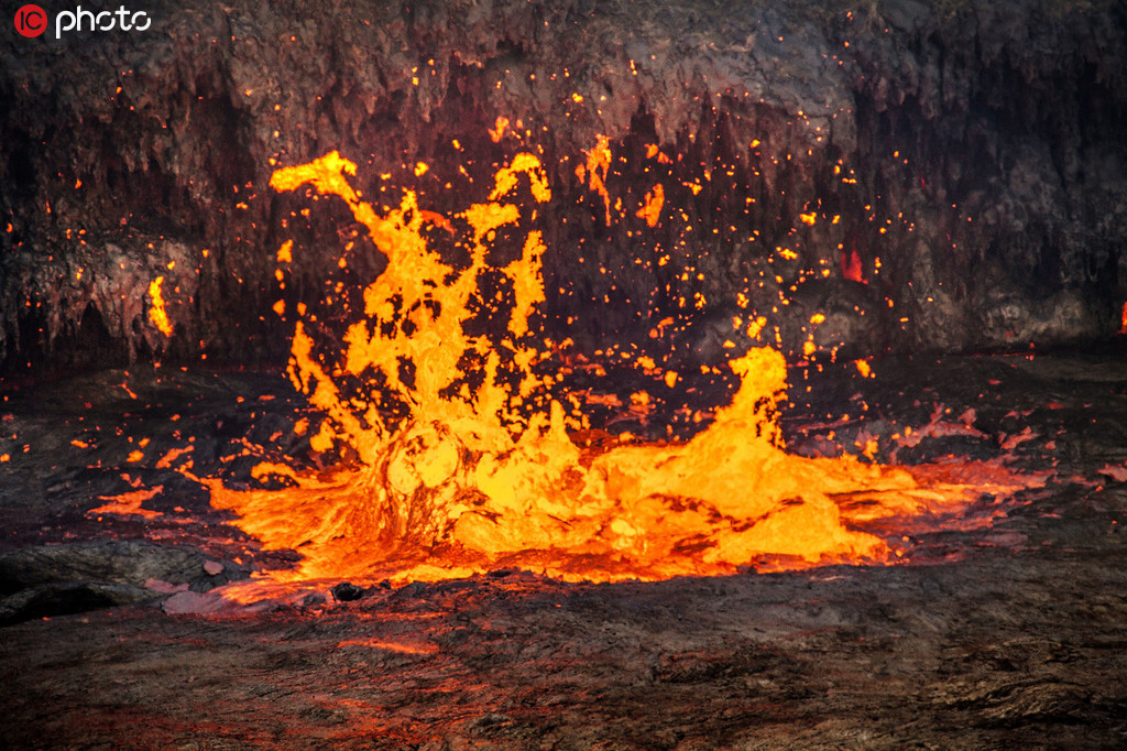 科學家在亞南極群島發現地球第8個永久火山熔岩湖