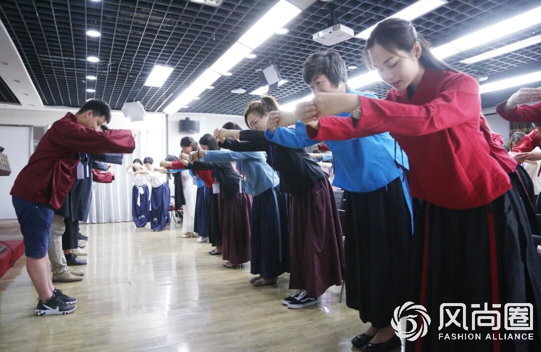 第78届注册礼仪培训师训练营在京开班