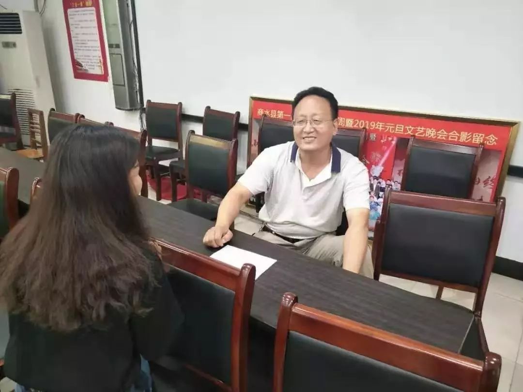 重点是否转移;而对于主管行政的校长,我们更想了解商水一高整体的教育