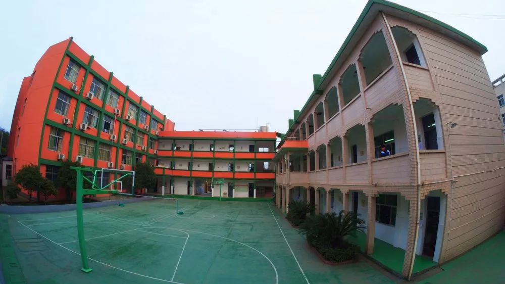 云和县云和中学,梅源中学,文元教育集团云和育英外国语实验学校合县