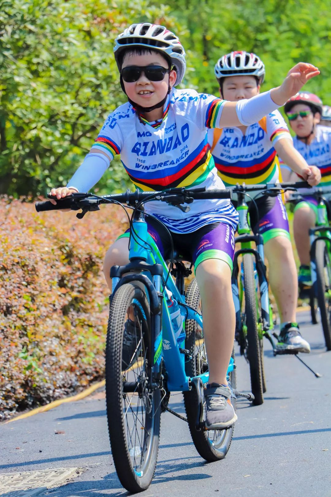 千岛湖国际夏令营maxirace国际儿童勇士赛探索皮划艇研学中国水情文化