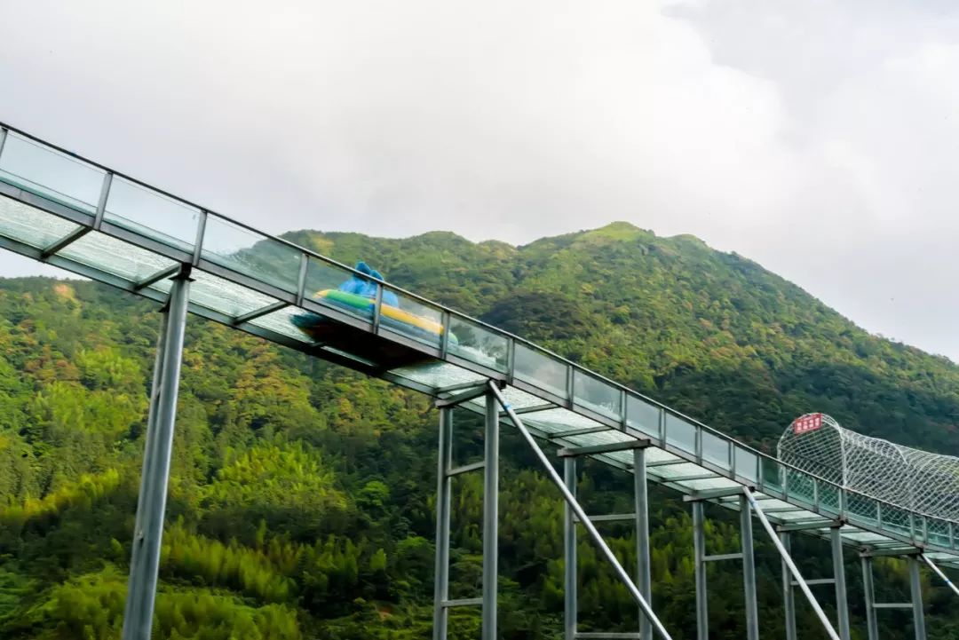 来一场暑假亲子旅游把快乐的回忆珍藏