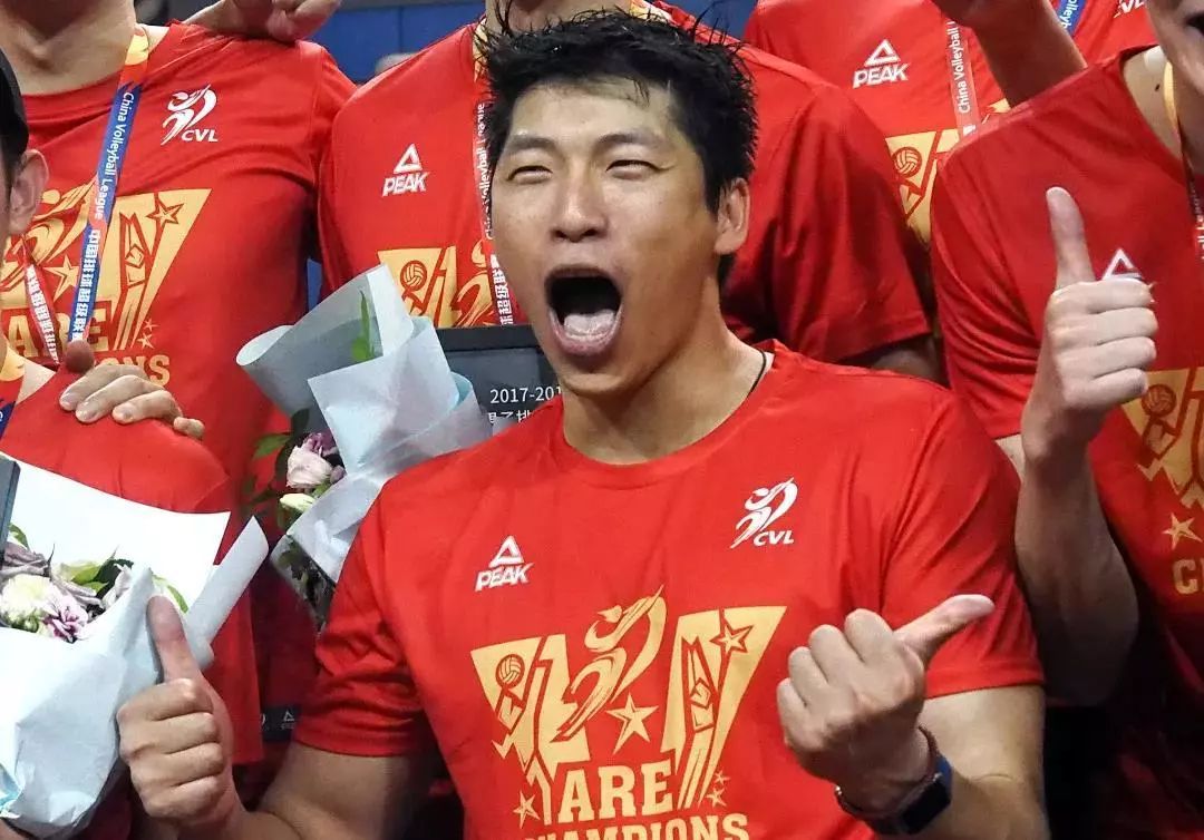 作为运动员豪取九连冠,作为教练再夺五连冠!