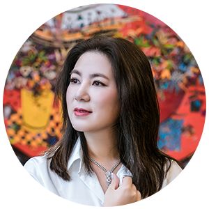 价值连城艺术品作者导师丨张斌导师丨闫艳研修班传播顾问五三观研修班