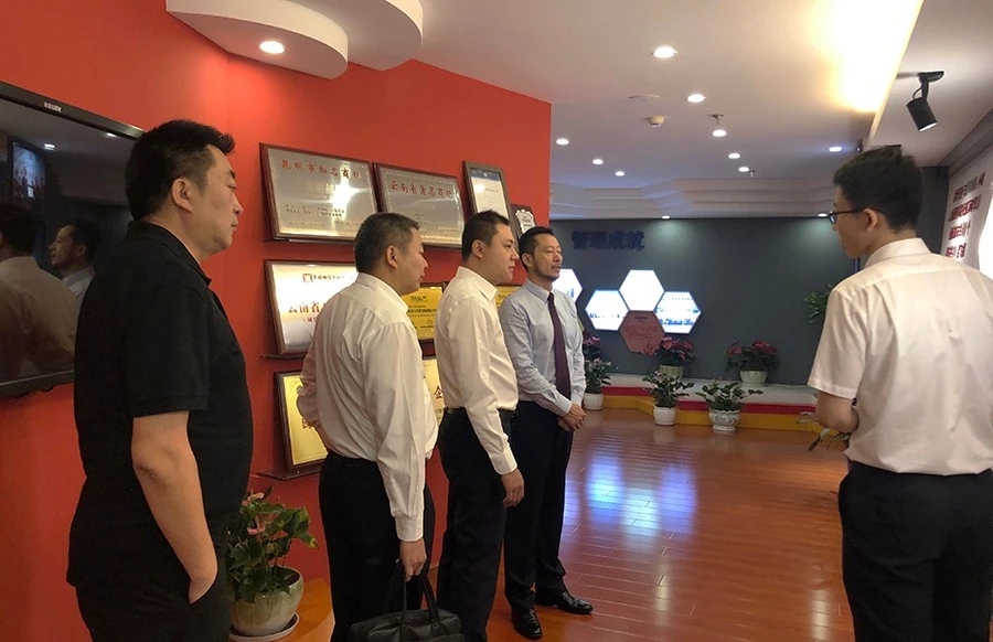 曹波表示,昆明航空有限公司于2007年2月组建成立,公司以昆明长水国际