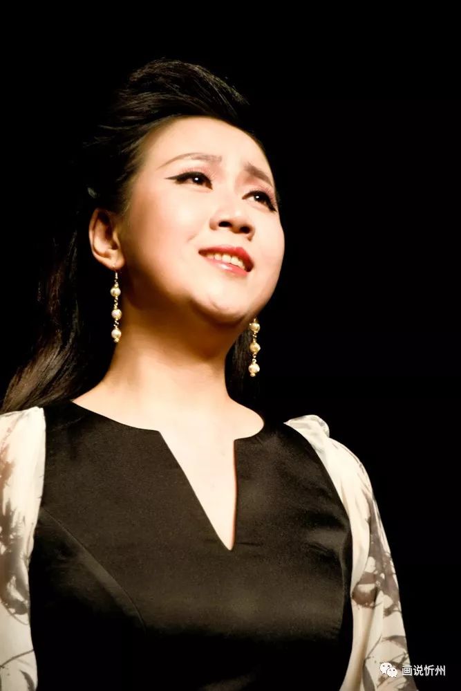 中国艺术歌曲音乐会全国巡演忻州师院站演出圆满成功_刘晴