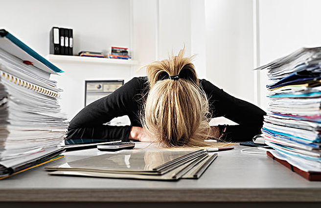 月经推迟不重视脸色难看精神差做到这3点月经准时又规律