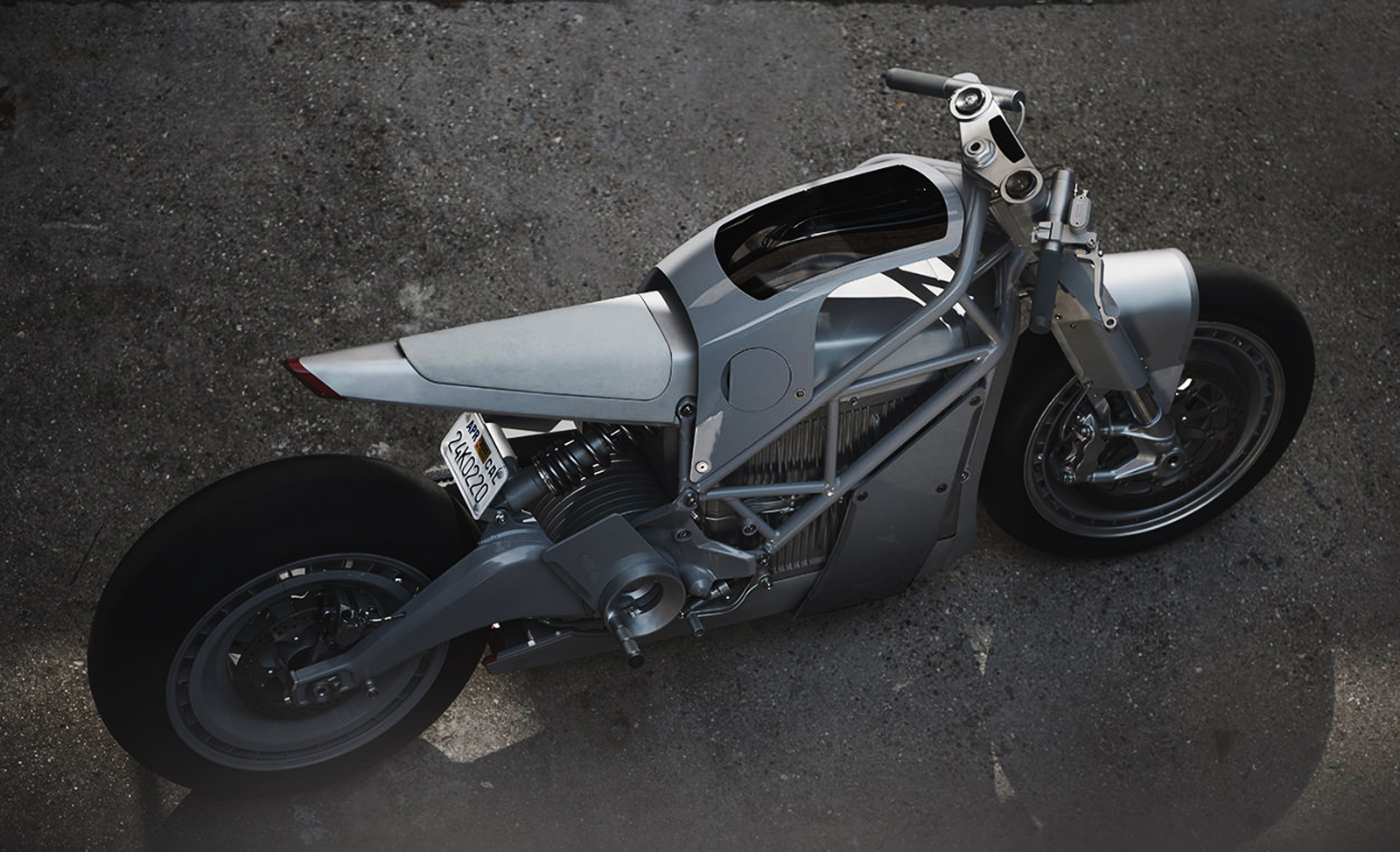 打破内燃机的束缚zeroxp复古电摩