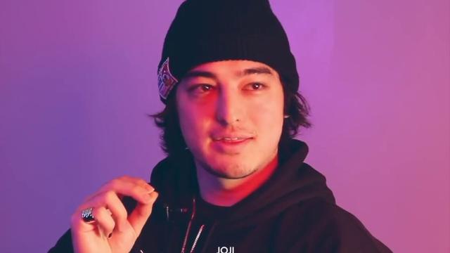 他撞脸黄秋生,签约88rising团队,却因没有详细记载惨遭质疑_joji