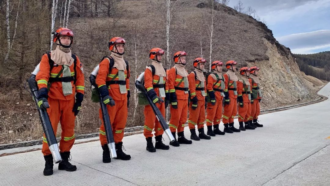 想当森林消防员这些硬核考验你得扛住足迹