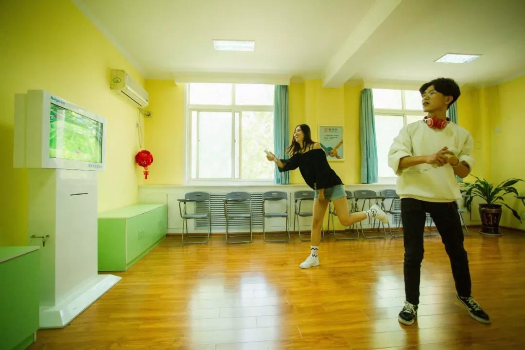 MV首发|在华清 收获改变自己的无限可能