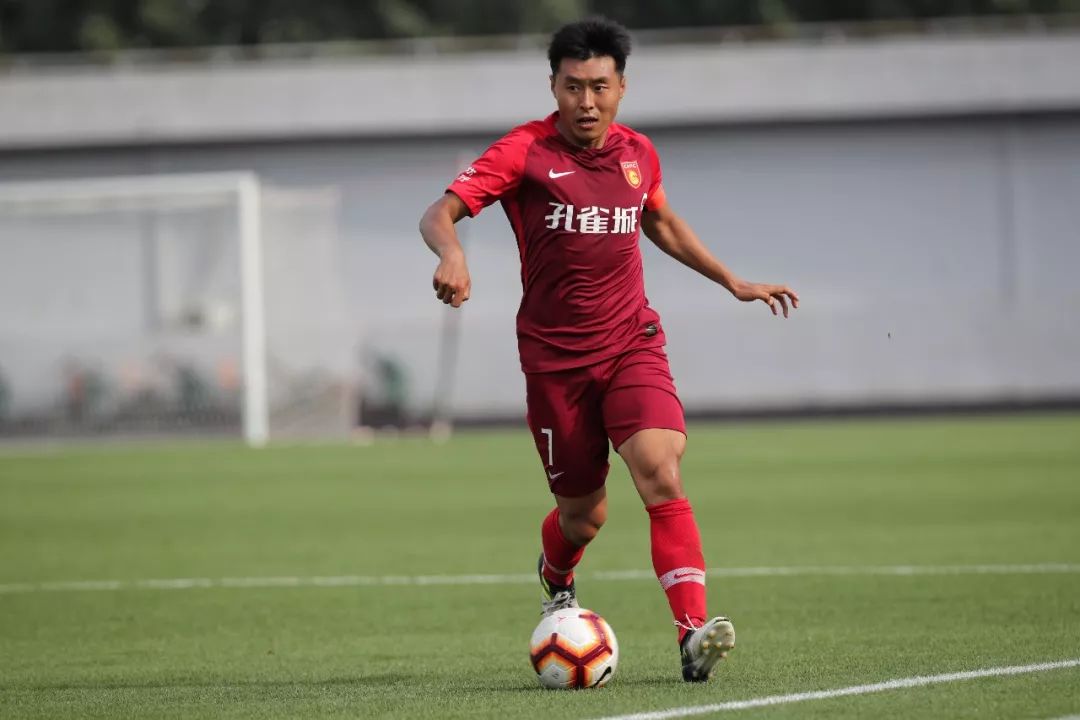 预备队马伯康单骑闯关河北华夏幸福20力克深圳取连胜