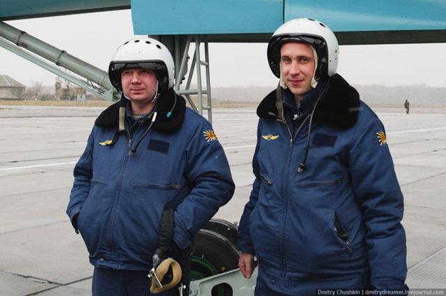 在俄罗斯军事介入叙利亚之前,俄罗斯空天军战斗机飞行员的飞行装具