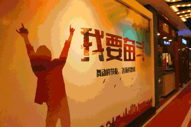 639_427gif 动态图 动图