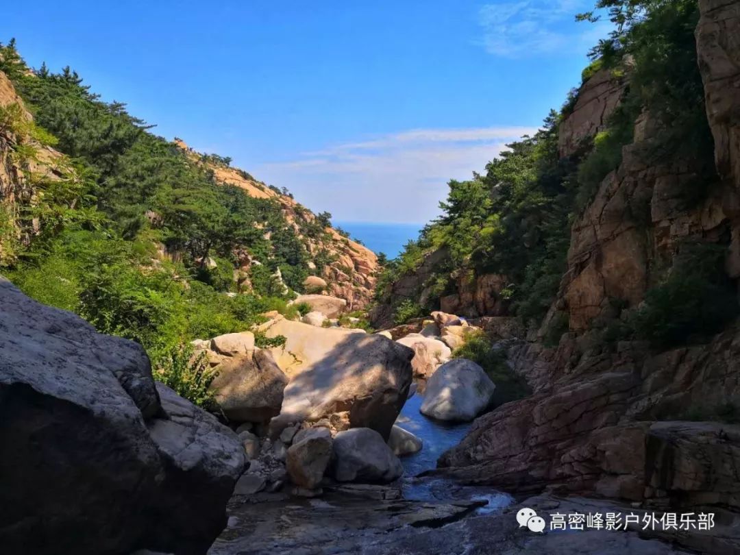 崂山腐败游7月13日崂山明潭瀑避暑休闲一日游