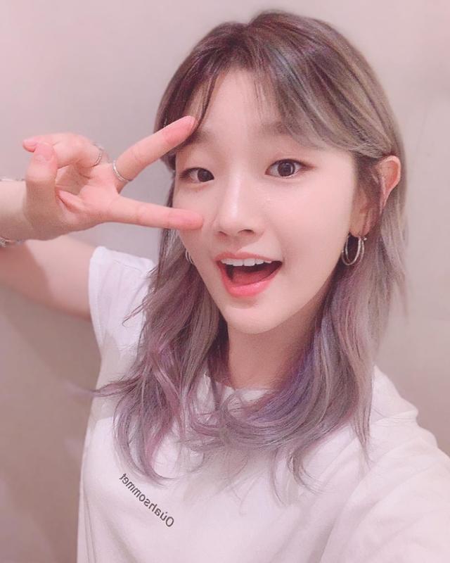 原创寄生虫女主朴素丹与金高银撞脸长相不美却凭实力圈粉