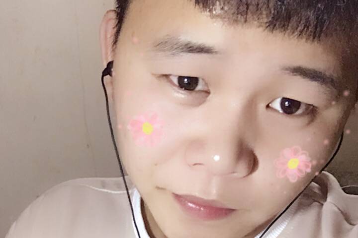 安卿尘(原名:另类小郭)