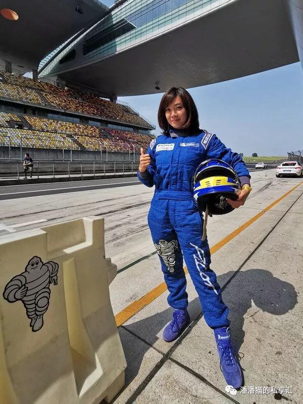 女司机的方程式赛车初体验肾上腺素飙升有助于永葆青春