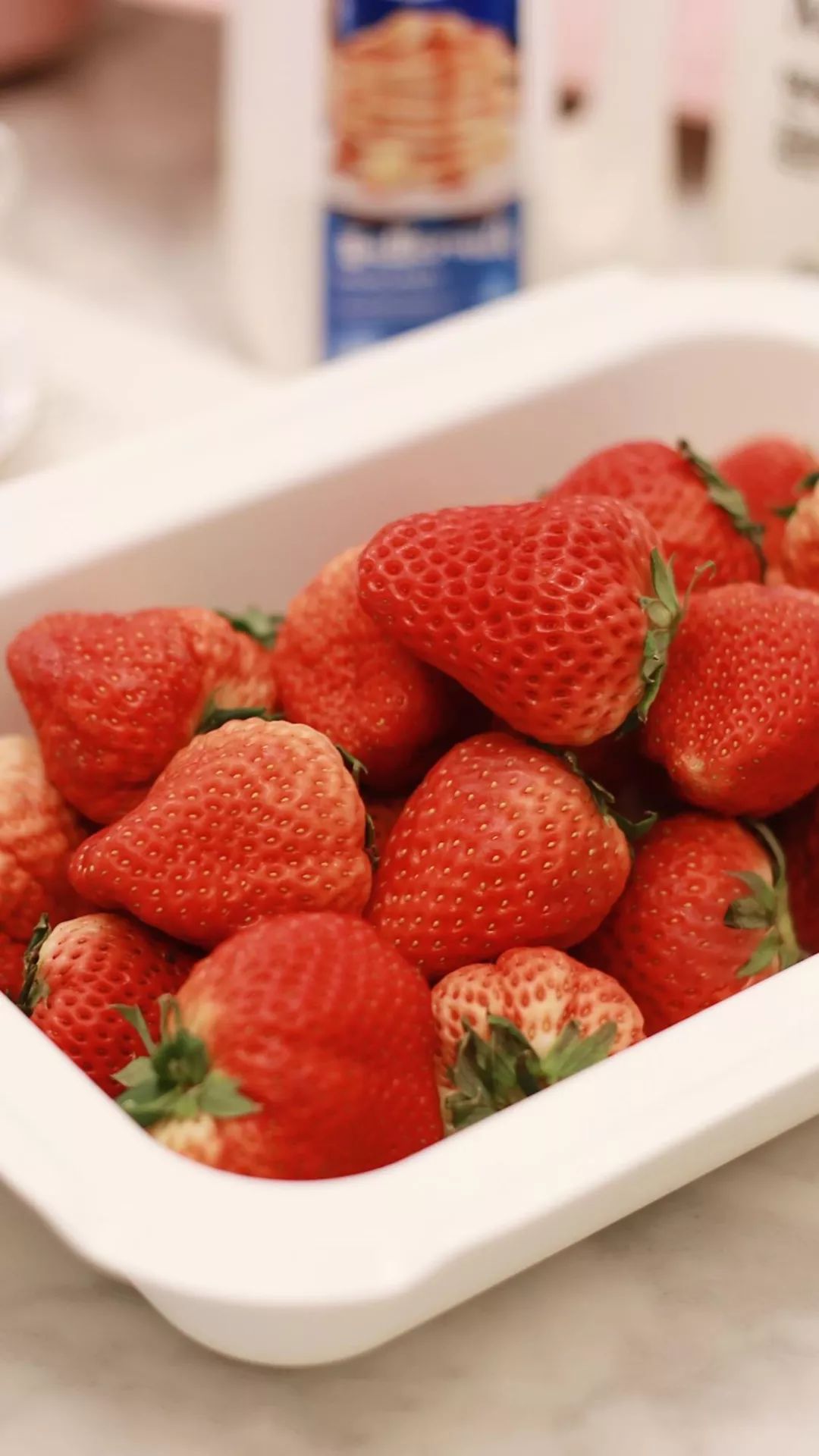 高清唯美壁纸小清新草莓壁纸