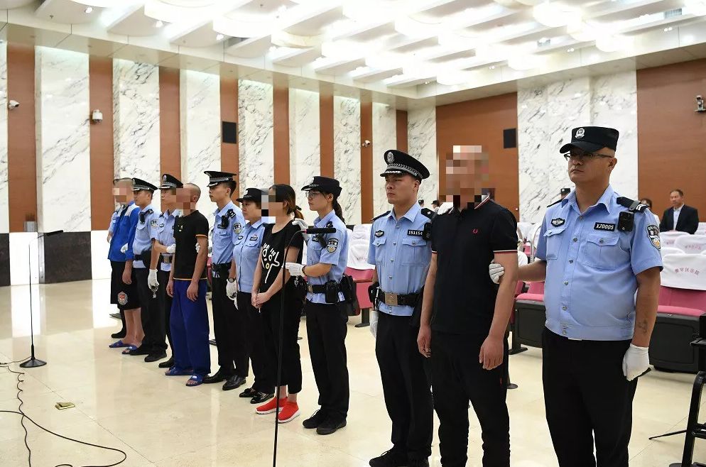 呼和浩特公开宣判一起恶势力案件4名被告人一审宣判