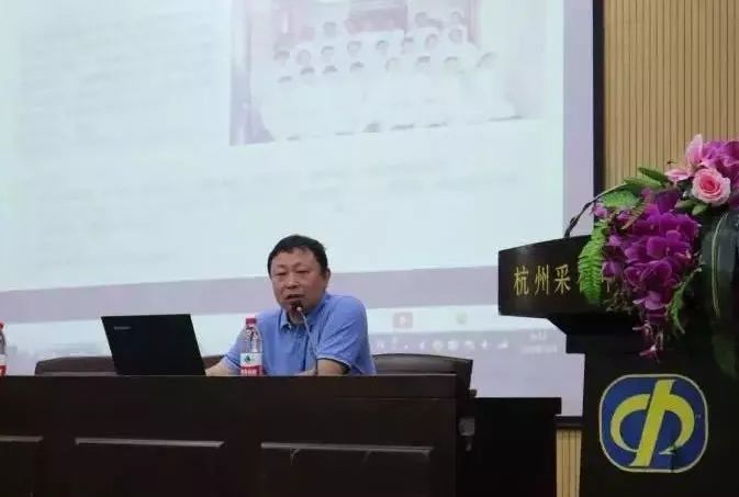 治疗和预防脊柱病走进杭州采荷中学