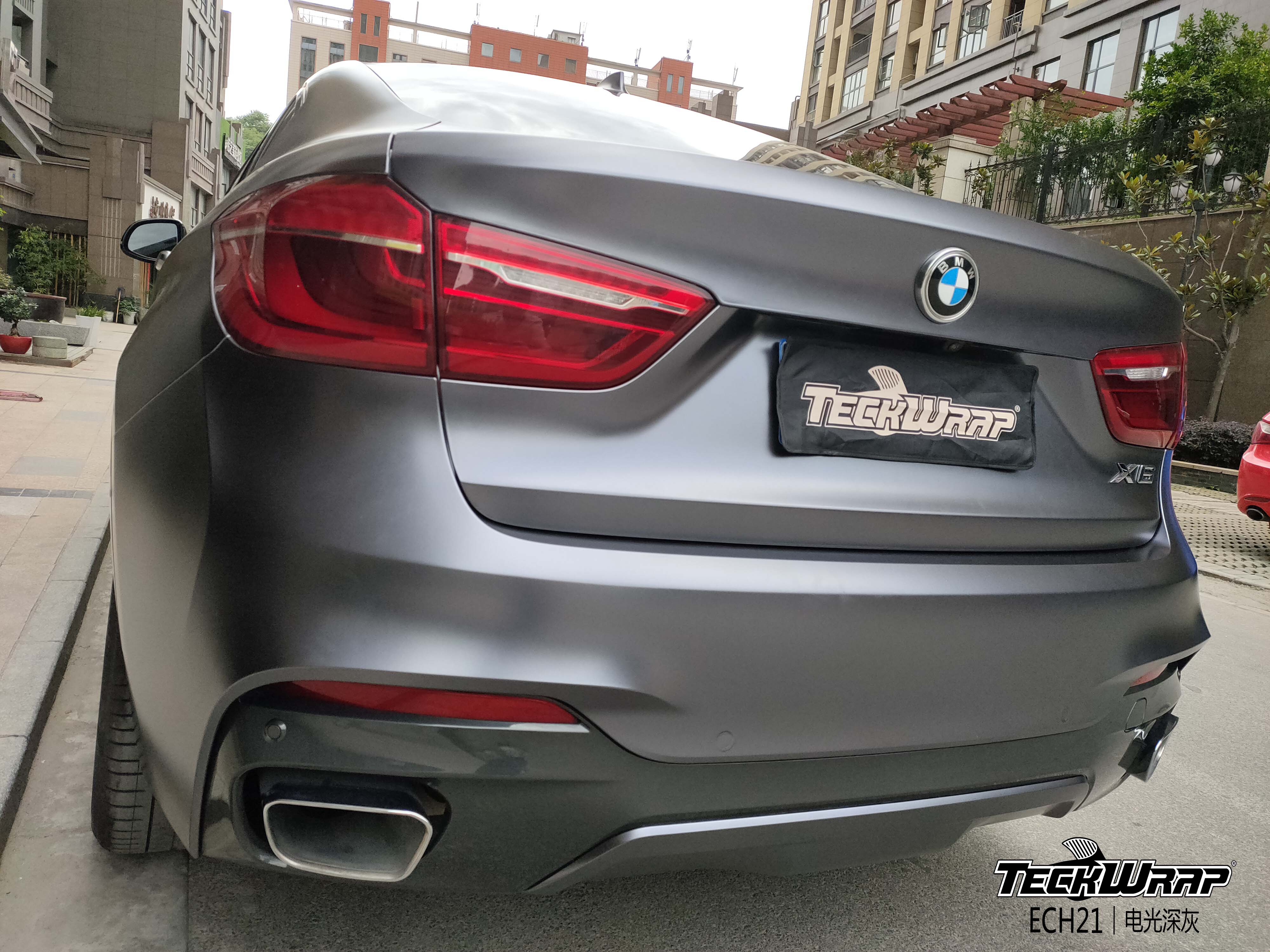 宝马x6汽车改色贴膜teckwrap美国秃鹰ech21电光深灰