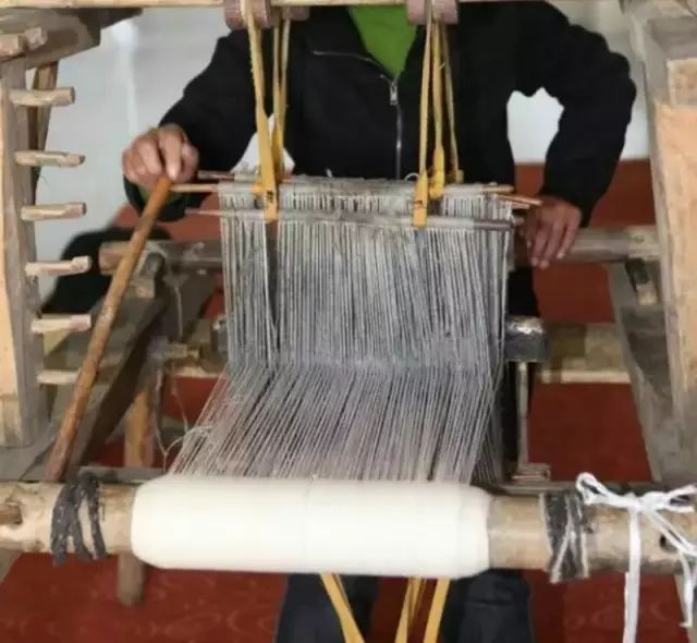 藏族氆氇的历史