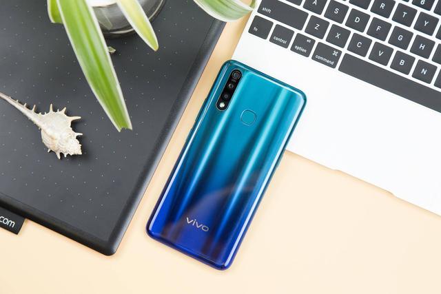 华为小米三星轮番上阵,最后我却入了这款vivo_max