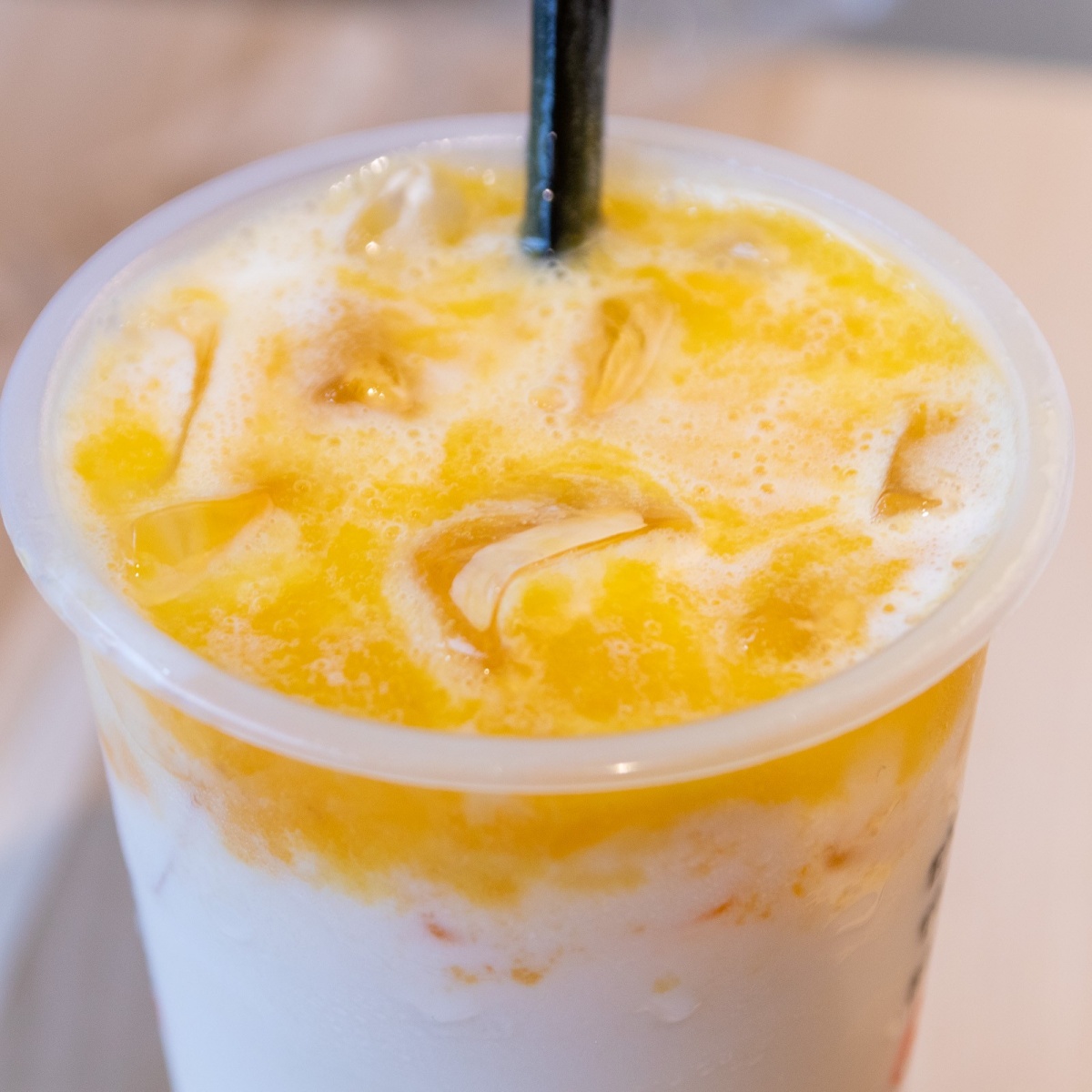 半杯都是料的超级网红书亦烧仙草霸气登陆保定