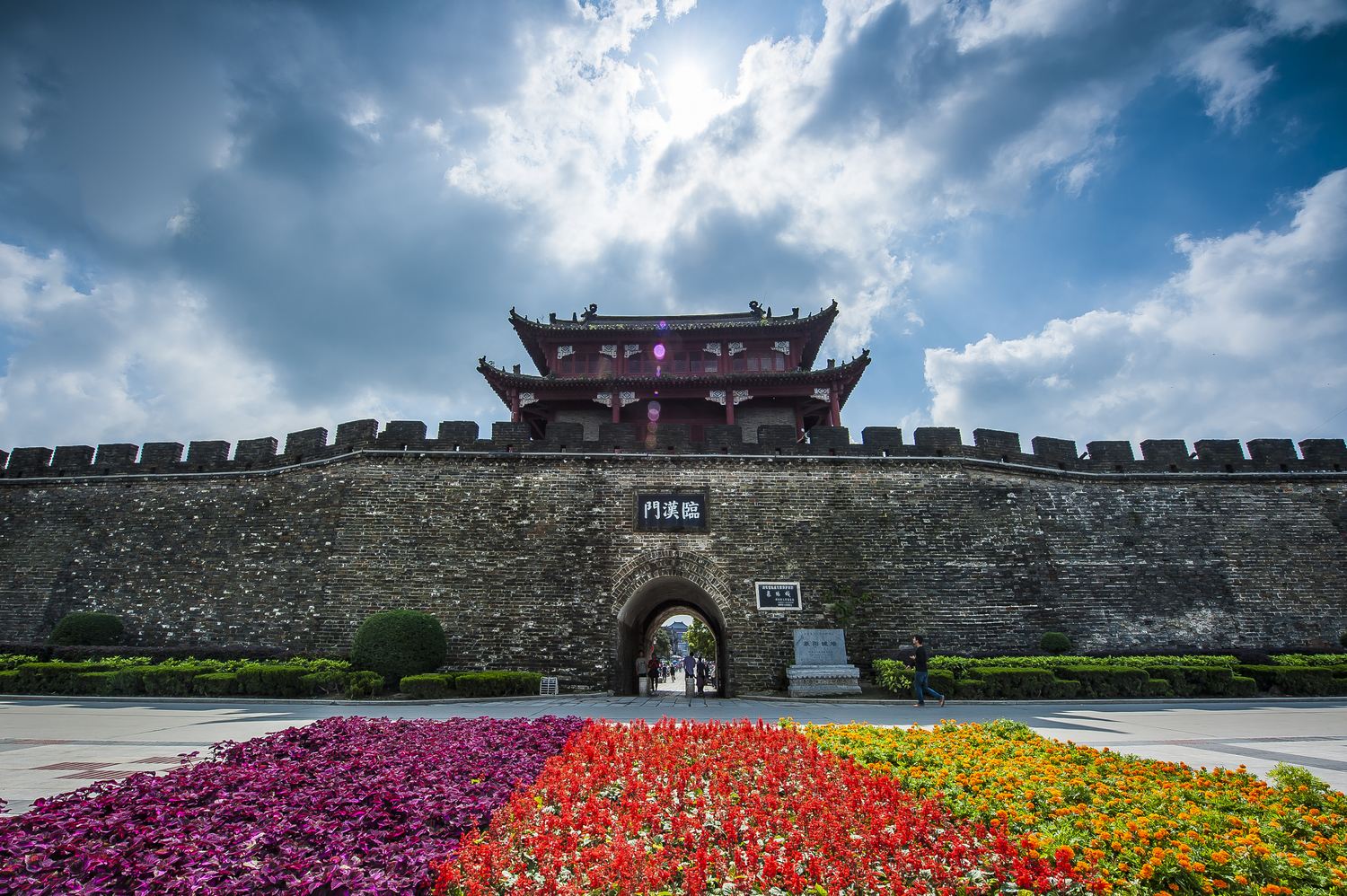 盘点国内著名古城下