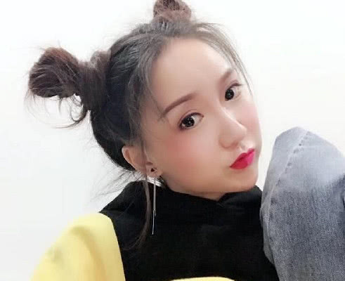 三年前的4大快手女神1人被封2人被迫退出快手她却成一姐